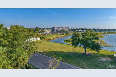 4 Wharf Ave, Pensacola, FL 32502 - Photo 21