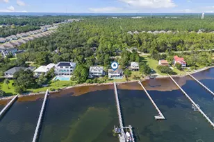 5469 Soundside Dr, Gulf Breeze, FL 32563 - Photo 63