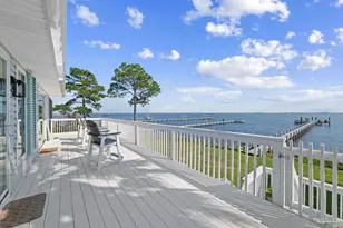 5469 Soundside Dr, Gulf Breeze, FL 32563 - Photo 37