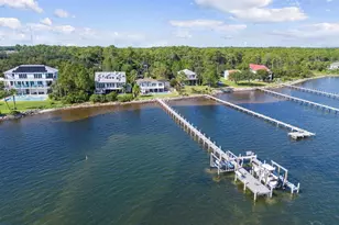 5469 Soundside Dr, Gulf Breeze, FL 32563 - Photo 61