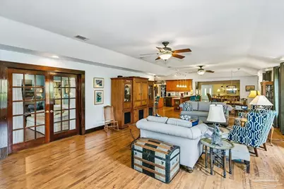 201 Edgewater Dr, Pensacola, FL 32507 - Photo 17