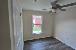 2617 W Leonard St, Pensacola, FL 32505 - Photo 9