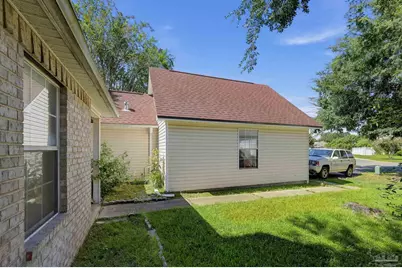 377 Mirabelle Dr, Pensacola, FL 32514 - Photo 3