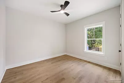 306 W Winthrop Ave, Pensacola, FL 32507 - Photo 27