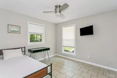 3117 W La Rua St #A & B, Pensacola, FL 32505 - Photo 17