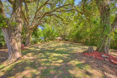 812 Ash Dr, Pensacola, FL 32503 - Photo 53