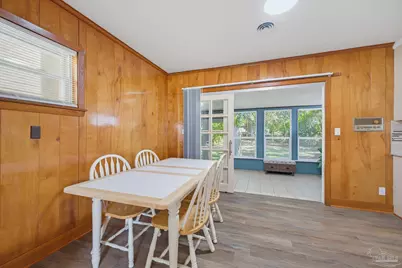 812 Ash Dr, Pensacola, FL 32503 - Photo 11