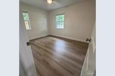 11606 Chanticleer Dr, Pensacola, FL 32507 - Photo 21