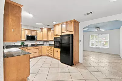 1466 Auburn Ct, Gulf Breeze, FL 32563 - Photo 13