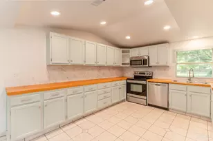 12400 Wildlife Rd, Holt, FL 32564 - Photo 13