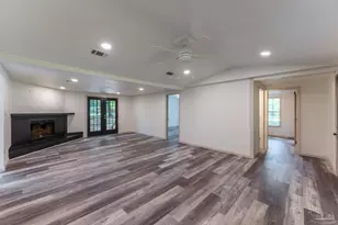 12400 Wildlife Rd, Holt, FL 32564 - Photo 9