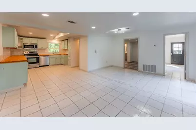 12400 Wildlife Rd, Holt, FL 32564 - Photo 11
