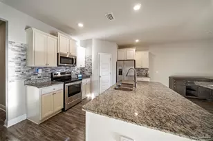 3539 Whitetail Ln, Pensacola, FL 32526 - Photo 5