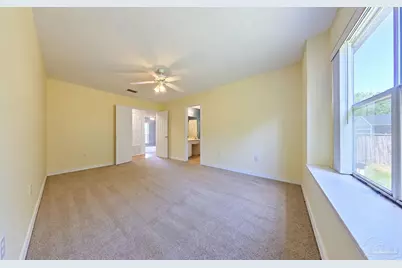 2056 Aurora Dr, Navarre, FL 32566 - Photo 15