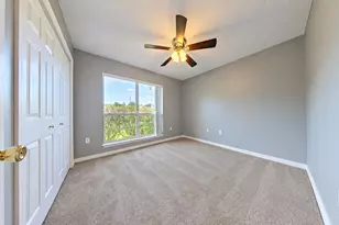 2056 Aurora Dr, Navarre, FL 32566 - Photo 19