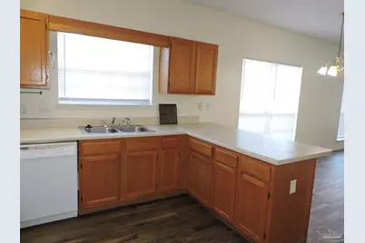 1284 Jasper St, Cantonment, FL 32533 - Photo 3