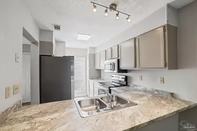 7202 Lago Vista Ct, Pensacola, FL 32506 - Photo 11