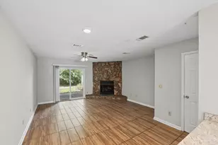 7202 Lago Vista Ct, Pensacola, FL 32506 - Photo 15