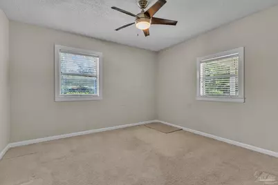 6157 Young Ln, Milton, FL 32570 - Photo 13