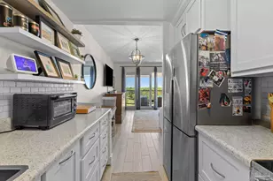 825 Bayshore Dr, Pensacola, FL 32507 - Photo 19