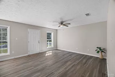 5317 Yellow Bluff Rd, Pensacola, FL 32507 - Photo 7