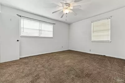 13 Archer Ave, Pensacola, FL 32505 - Photo 9