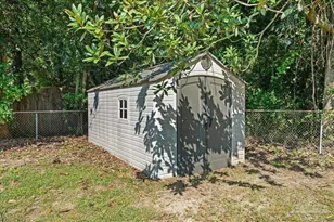 3650 Wellington Rd, Pensacola, FL 32504 - Photo 41