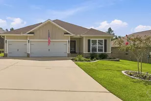 8093 Majestic Cypress Dr, Milton, FL 32583 - Photo 1