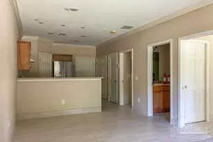 2425 E Johnson Ave, Pensacola, FL 32514 - Photo 3