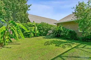 1613 Kalakaua Ct, Gulf Breeze, FL 32563 - Photo 57