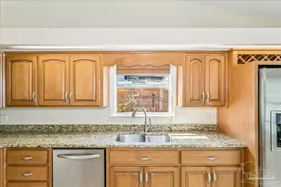 1613 Kalakaua Ct, Gulf Breeze, FL 32563 - Photo 25