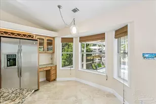 1613 Kalakaua Ct, Gulf Breeze, FL 32563 - Photo 21