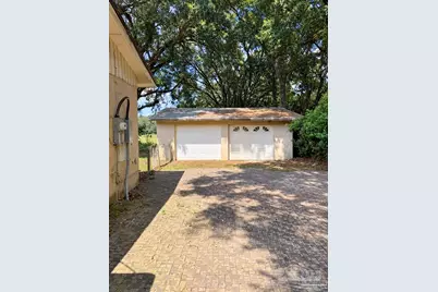 8021 Beaver Cir, Pensacola, FL 32534 - Photo 9