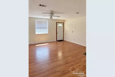 8021 Beaver Cir, Pensacola, FL 32534 - Photo 3