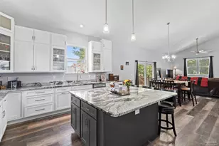 279 Seamarge Ln, Pensacola, FL 32507 - Photo 15