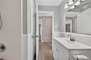6425 Aspen Ave, Milton, FL 32570 - Photo 13