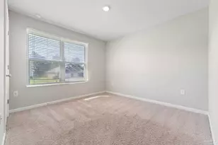 8076 Majestic Cypress Dr, Milton, FL 32583 - Photo 5