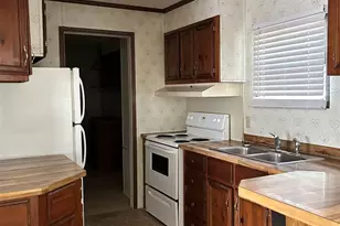 4008 Scottsdale Ave, Pace, FL 32571 - Photo 5