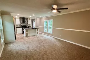 6923 Datura St, Milton, FL 32570 - Photo 3