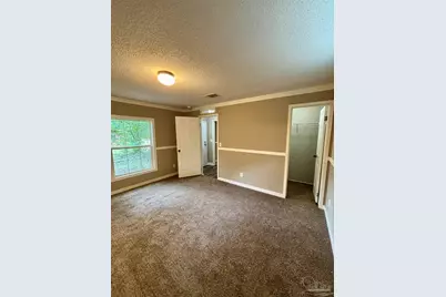 6923 Datura St, Milton, FL 32570 - Photo 9