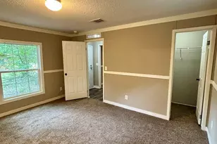 6923 Datura St, Milton, FL 32570 - Photo 9