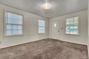 33 Kennington Dr, Pensacola, FL 32507 - Photo 3