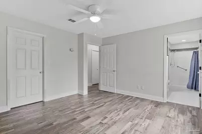 5409 Pond View Dr, Milton, FL 32570 - Photo 17