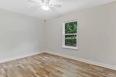 5409 Pond View Dr, Milton, FL 32570 - Photo 25