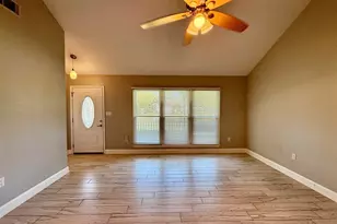 2460 Houston Cir, Gulf Breeze, FL 32563 - Photo 3