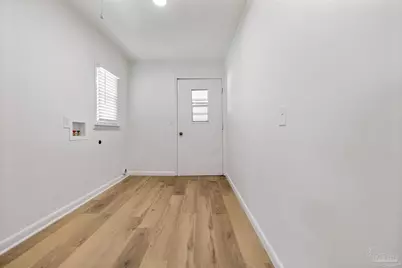 6971 Jefferson Ave, Century, FL 32535 - Photo 15