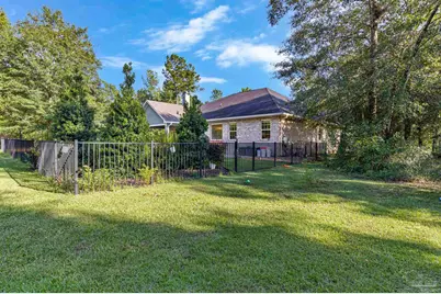 7071 Foxboro Cir, Pace, FL 32571 - Photo 21
