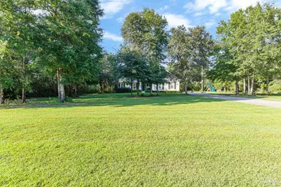 7071 Foxboro Cir, Pace, FL 32571 - Photo 5