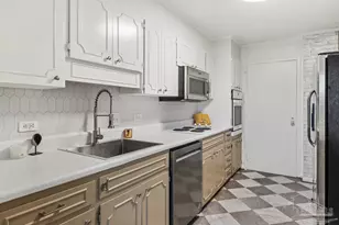 825 Bayshore Dr, Pensacola, FL 32507 - Photo 27