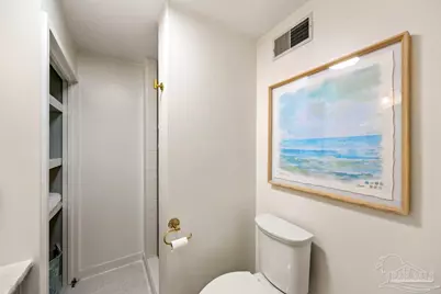 825 Bayshore Dr #304, Pensacola, FL 32507 - Photo 37